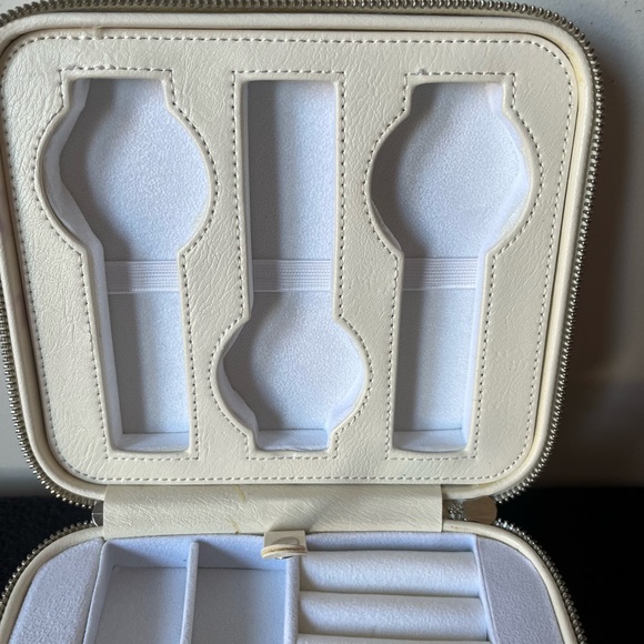 Unisex Travel Jewelry Box - Picture 5 of 7